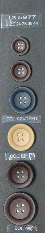 Button 135977