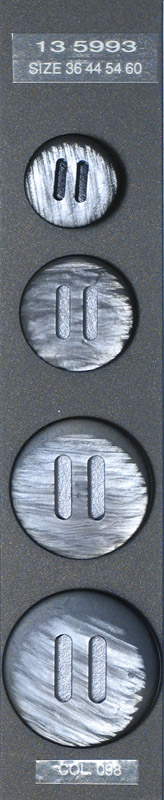 Button 135993