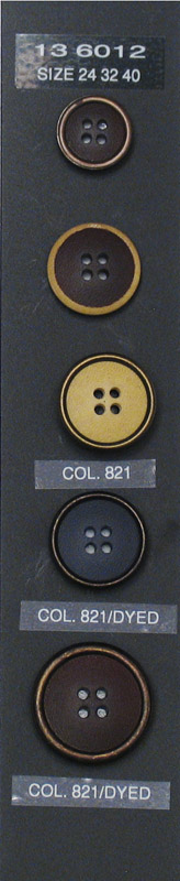 Button 136012