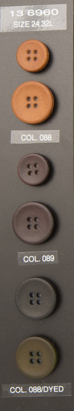 Button 136960