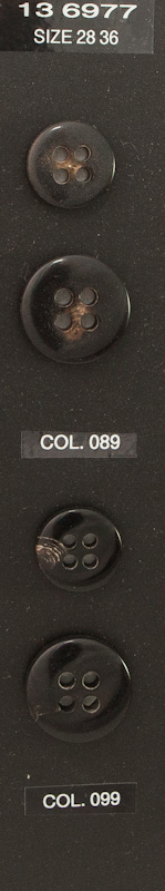Button 136977