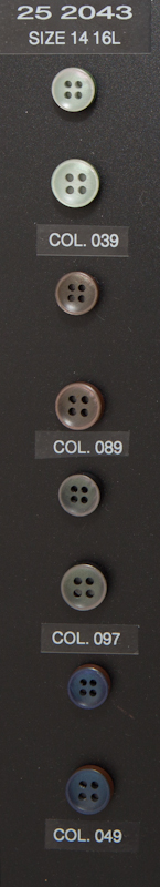 Button 252043