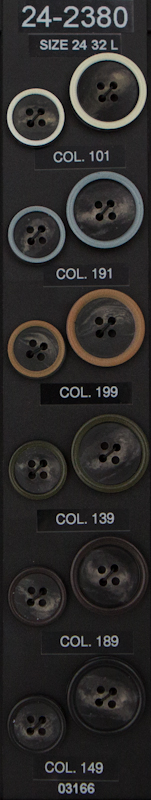 Button 242380