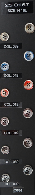 Button 250167
