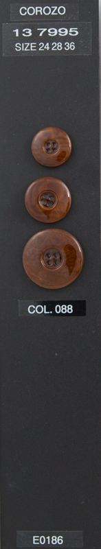 Button 137995