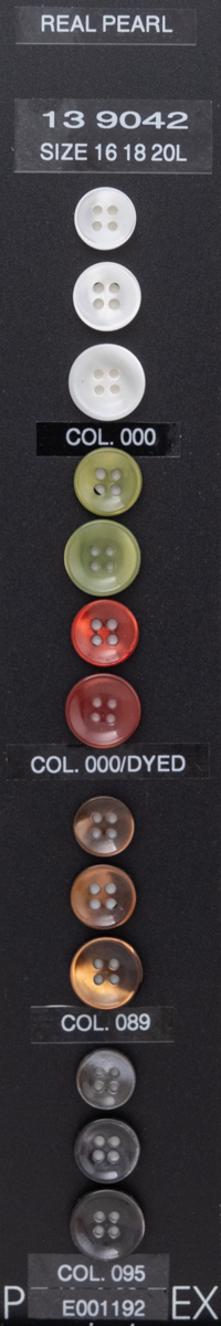 Button 139042