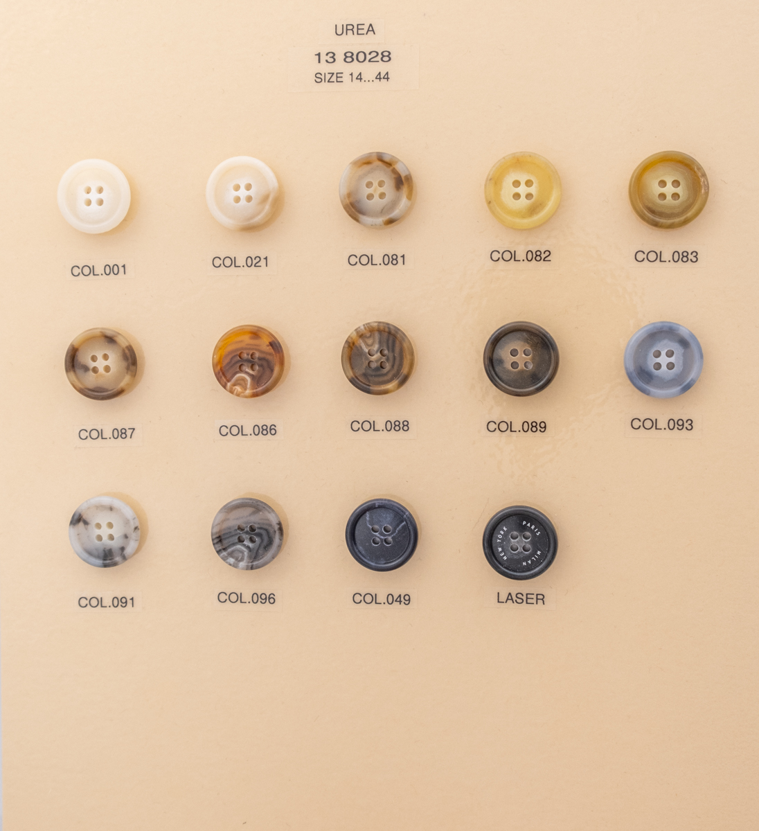 Button 138028