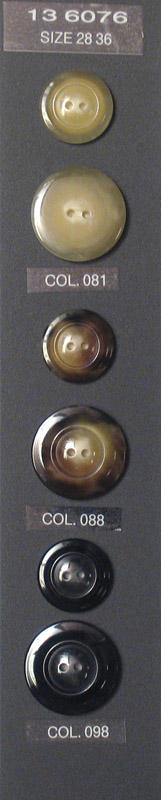 Button 136076