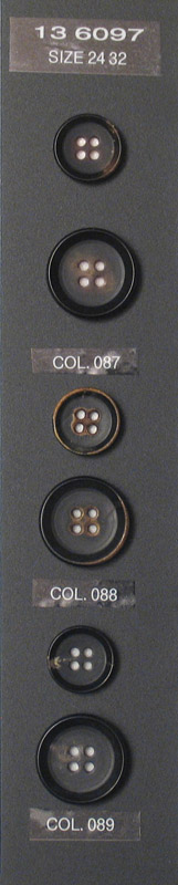 Button 136097