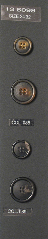 Button 136098
