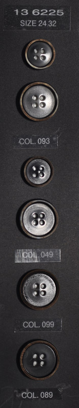 Button 136225