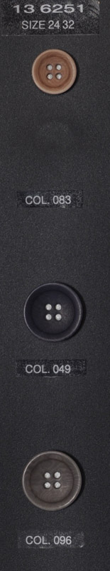Button 136251