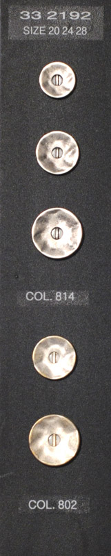 Button 332192
