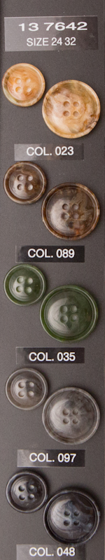 Button 137642