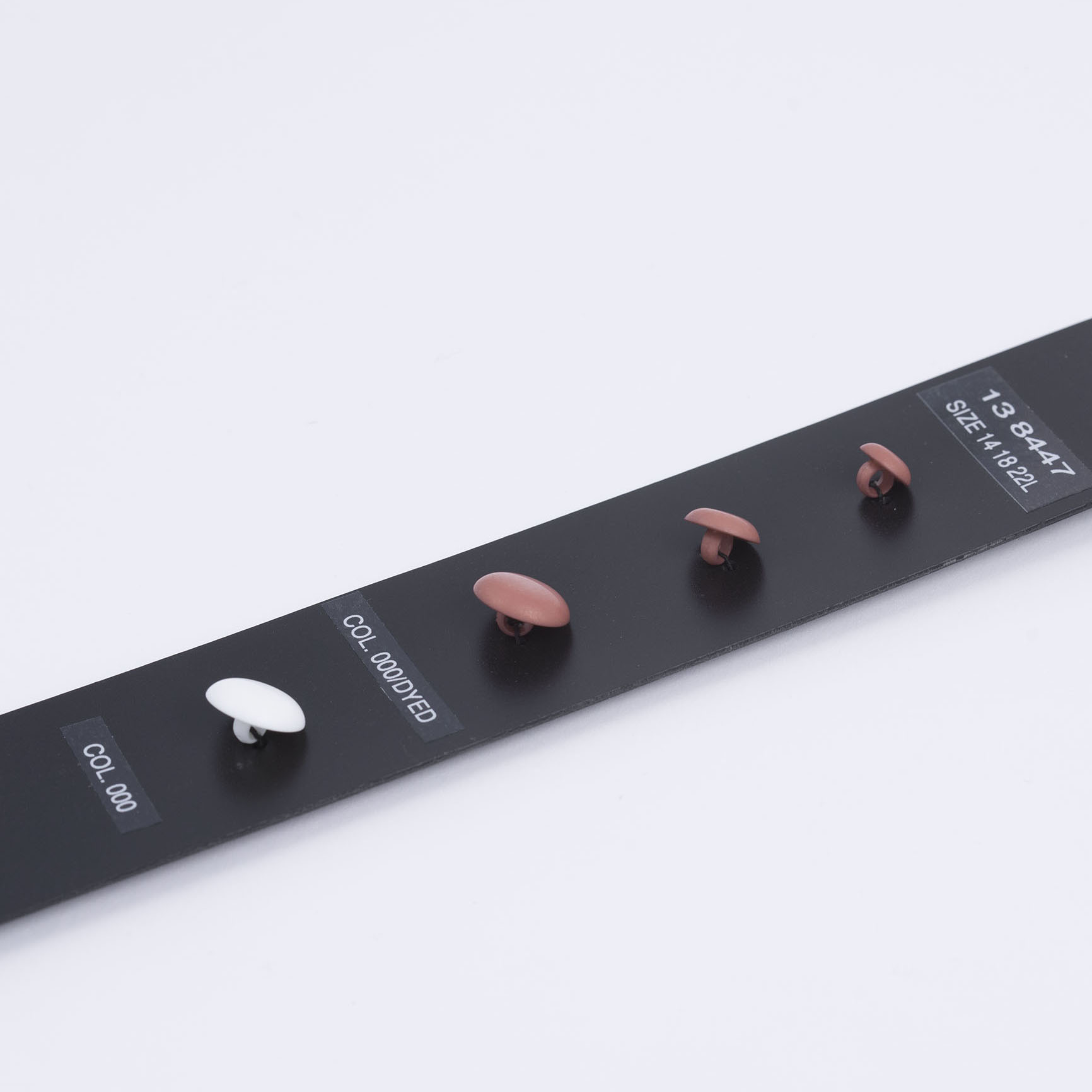 Shank button 138447